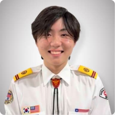 Iven Kang